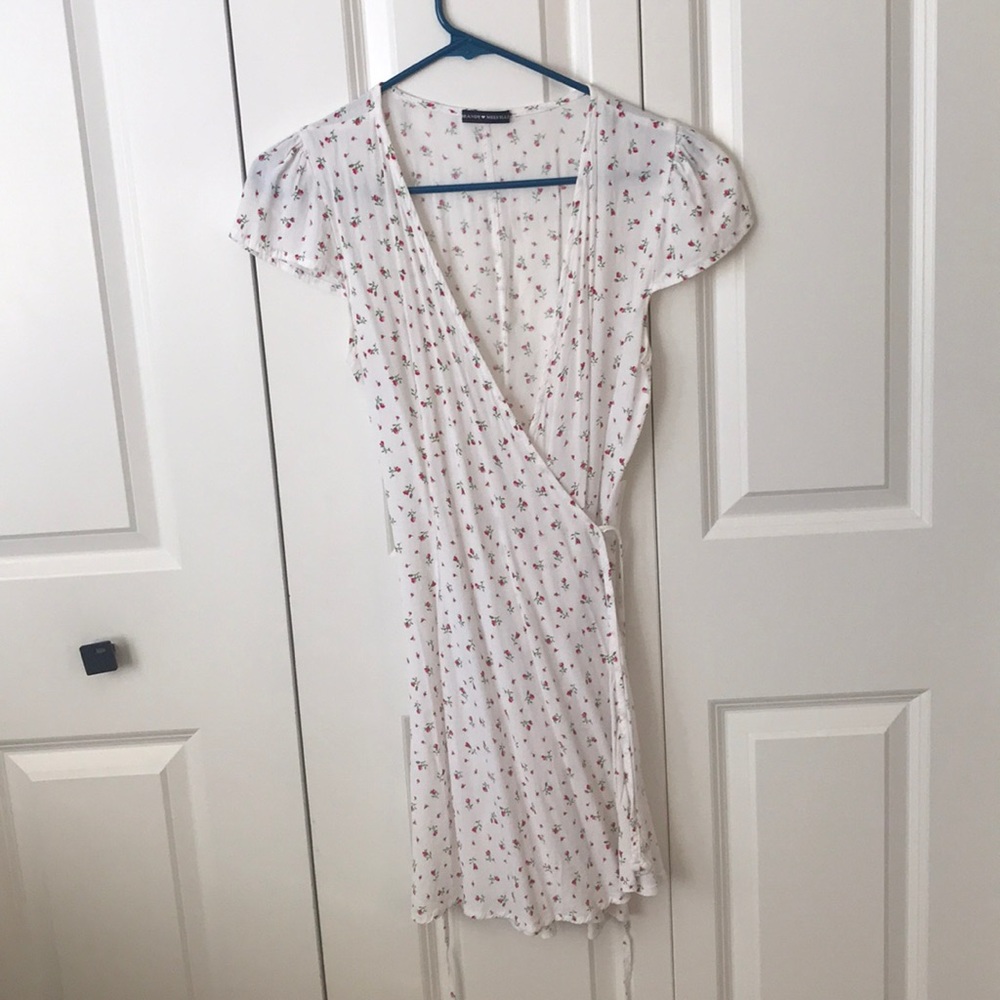 Brandy Melville wrap dress
